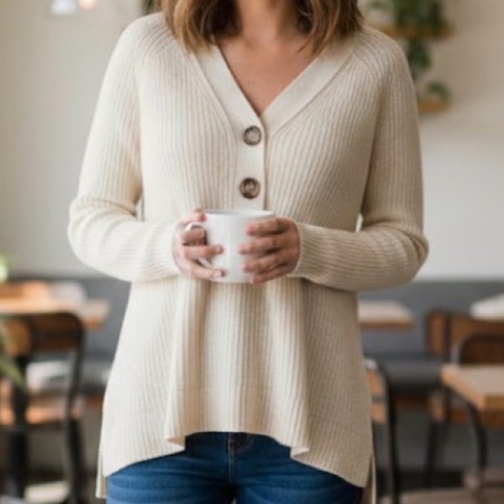 Madewell Cream Button-Up Sweter